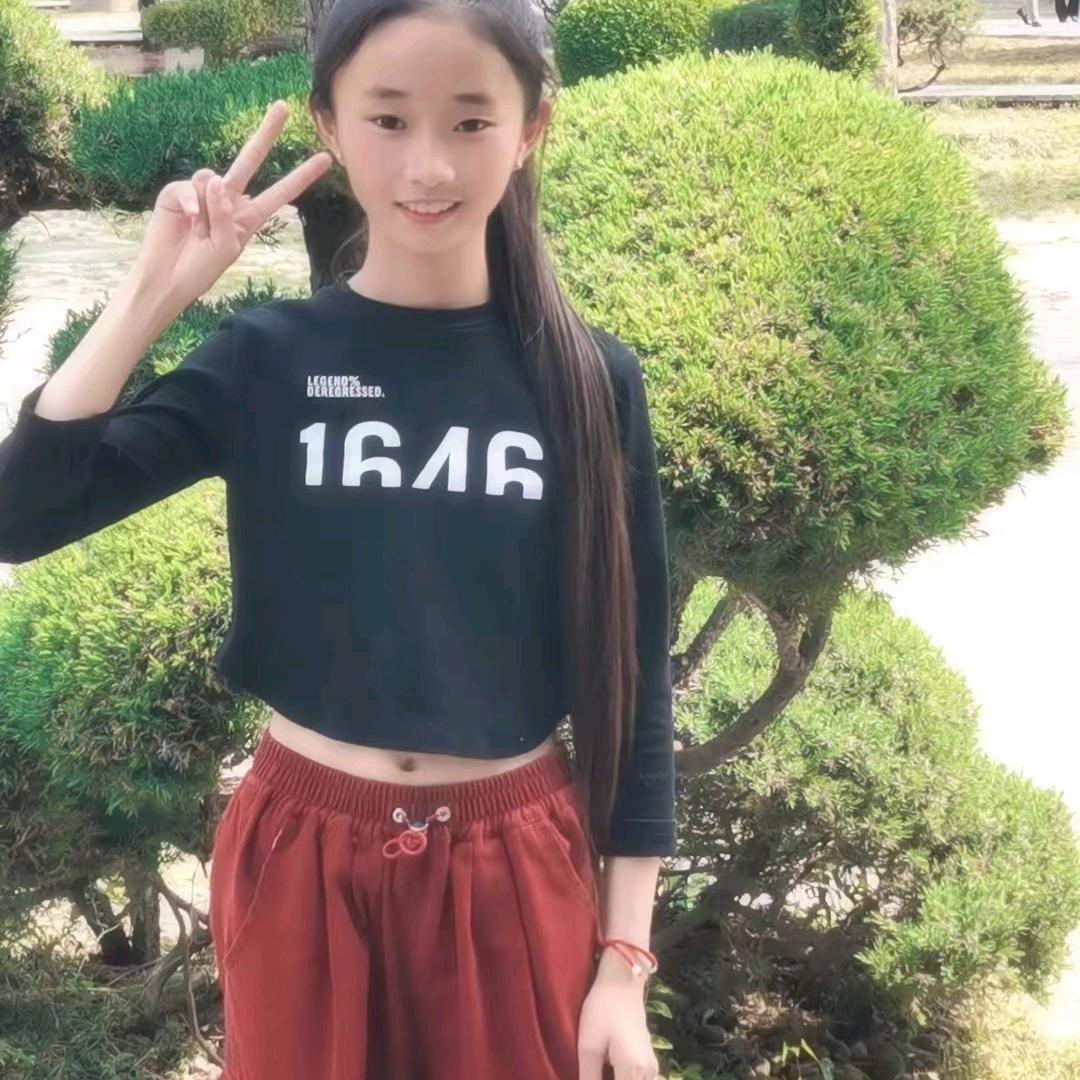 我是一个专业收大蒜的人，还是专业加工蒜种