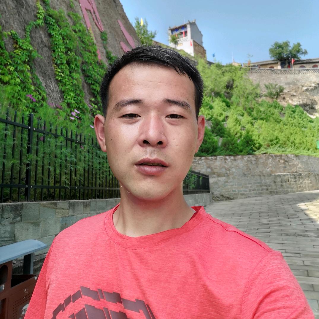 春风十里扬州路，卷上珠帘总不如