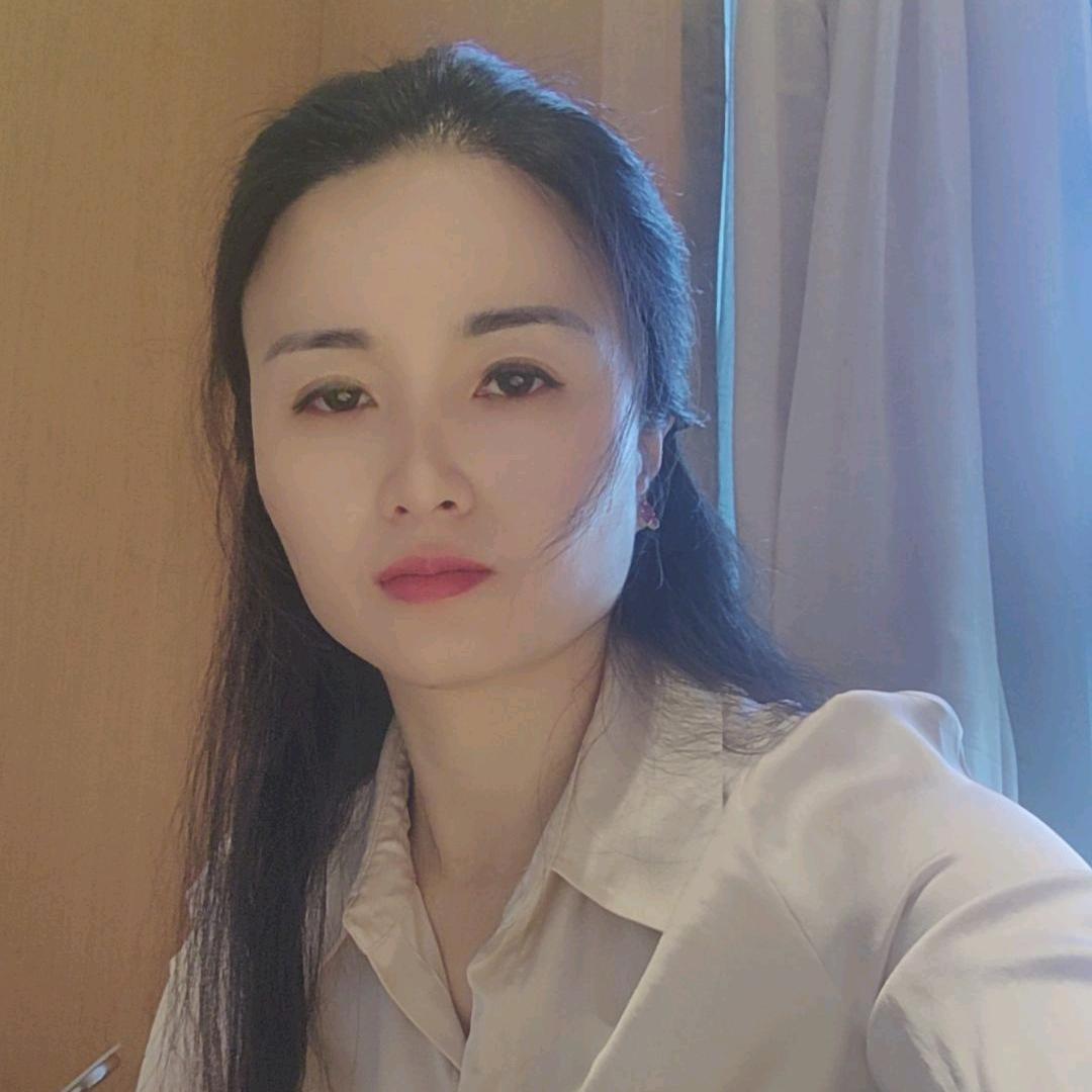 贺家三妮