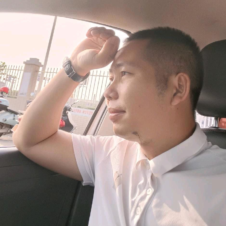 廉江百顺驾校～钟绍鹏 教练