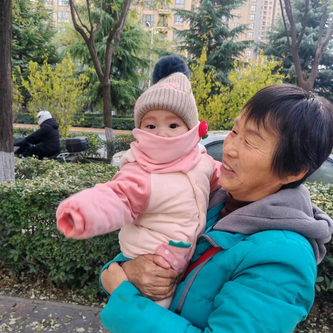 小鱼儿奶奶