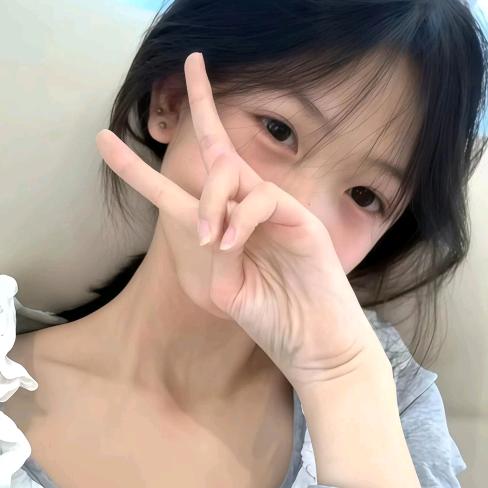 小妮^-