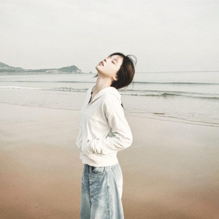小i.