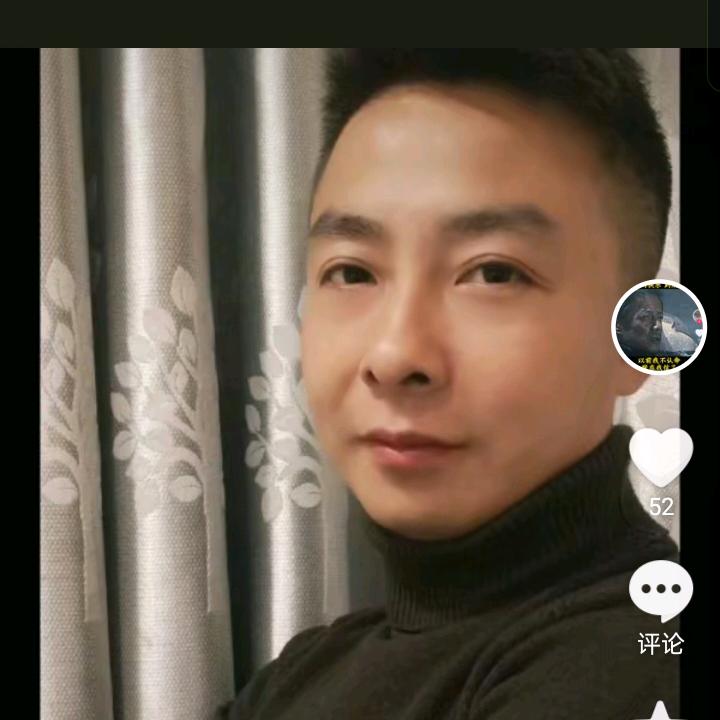 卢义挖机做事
