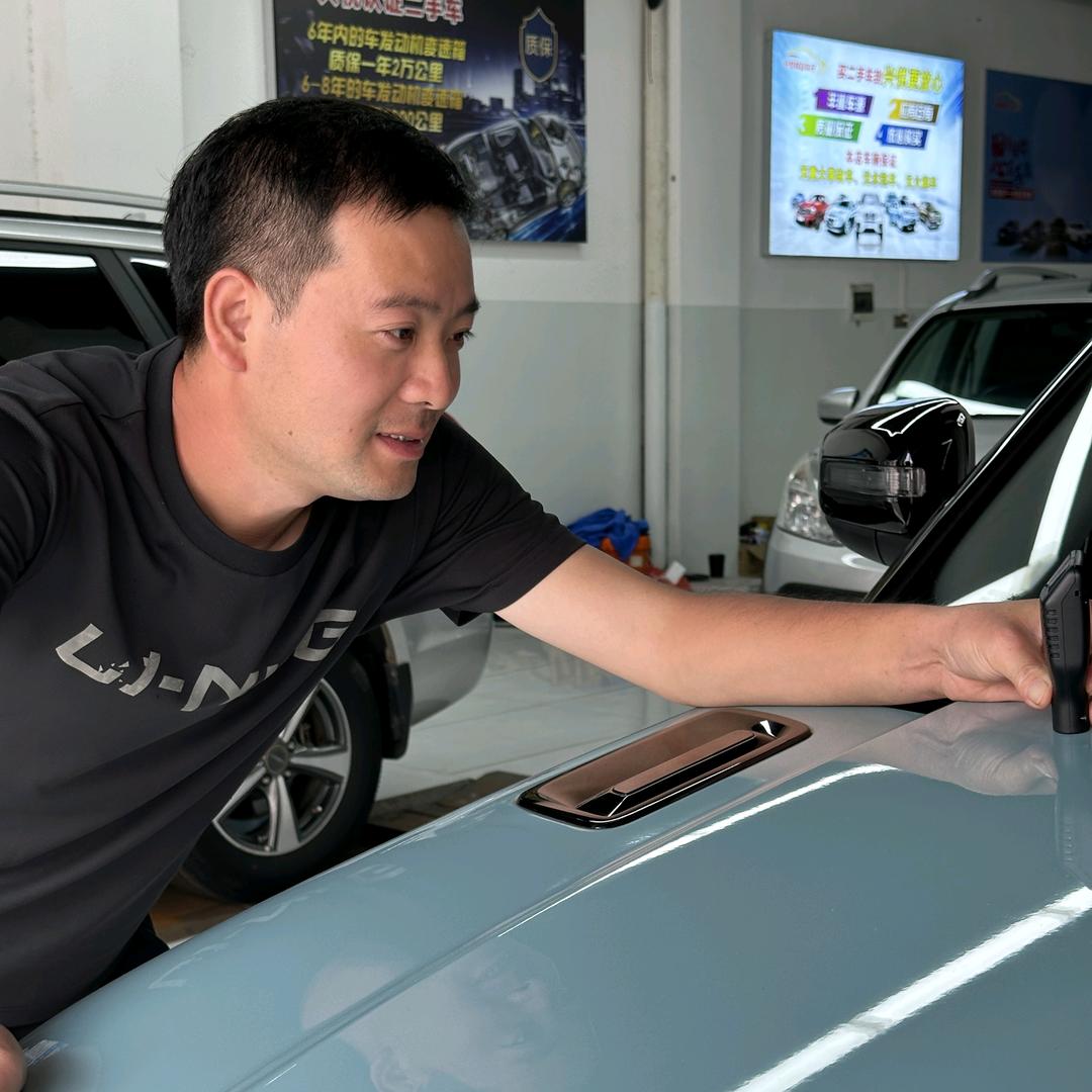 黄师傅认证二手车（高价收车）