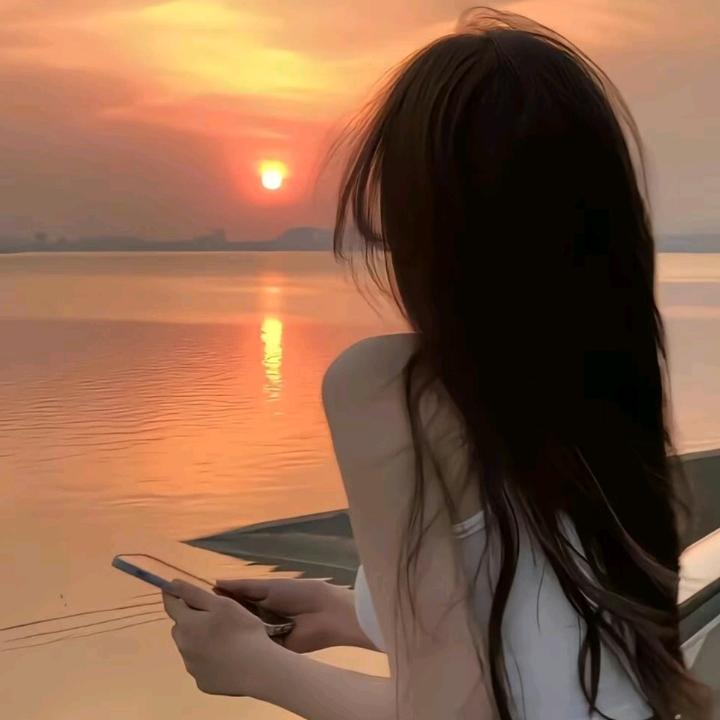 芳芳.