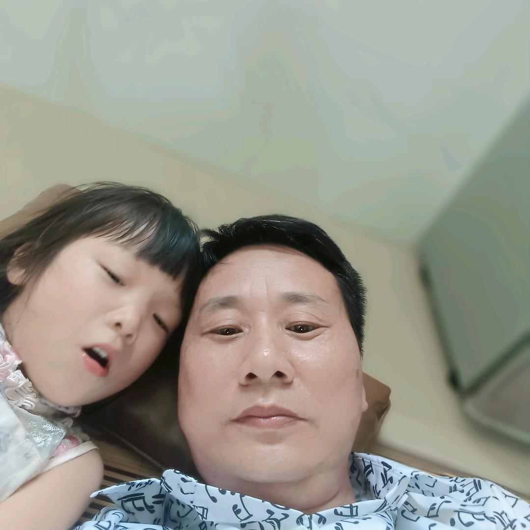 感恩有你，风雨无阻。