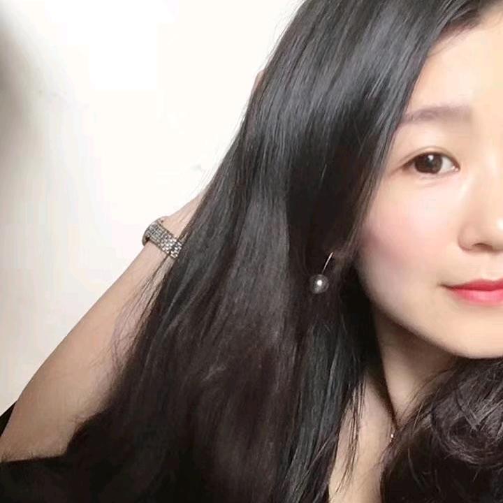 铝型材挤压机意美德_晶晶