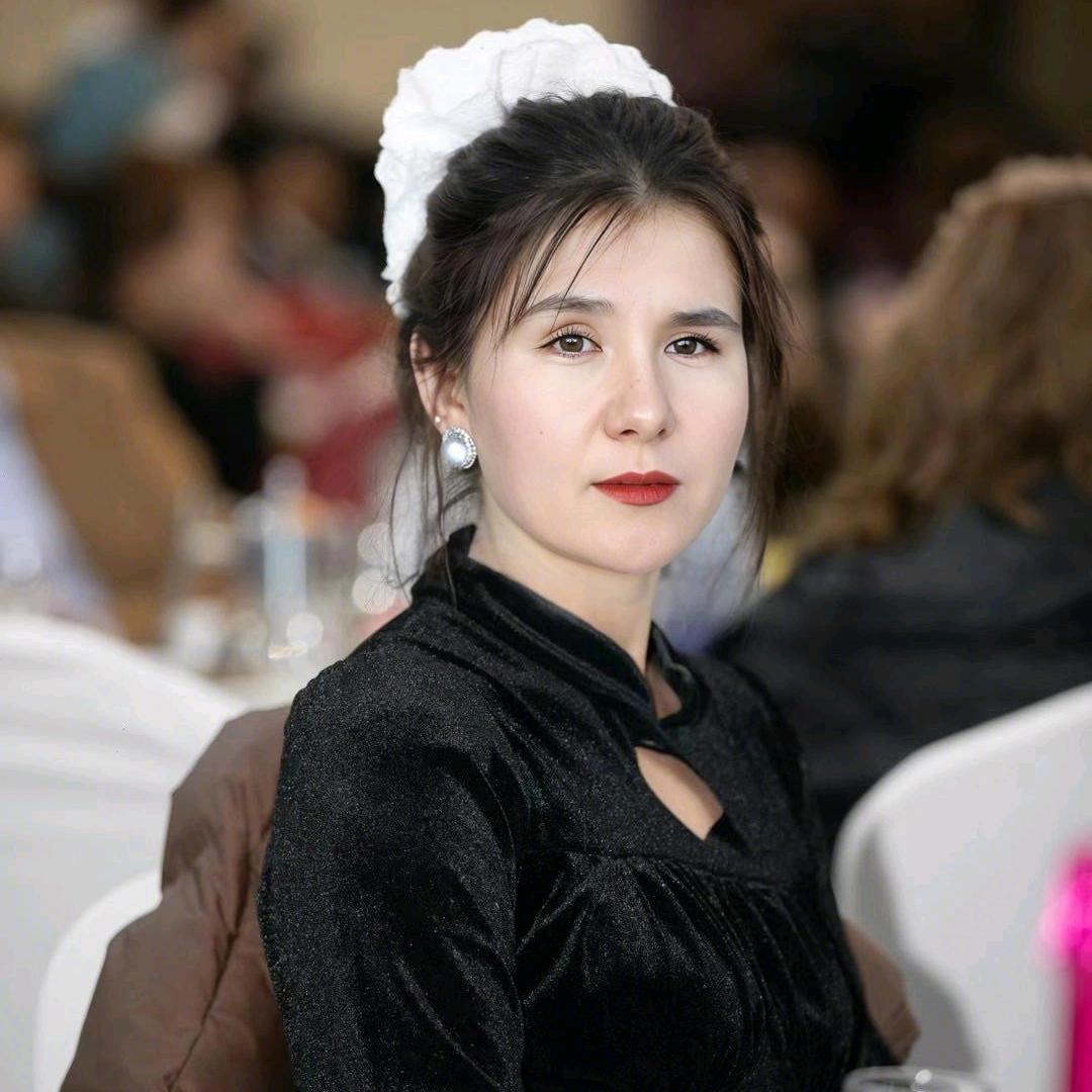 努尔 👩‍👦👩‍👦👩‍👦