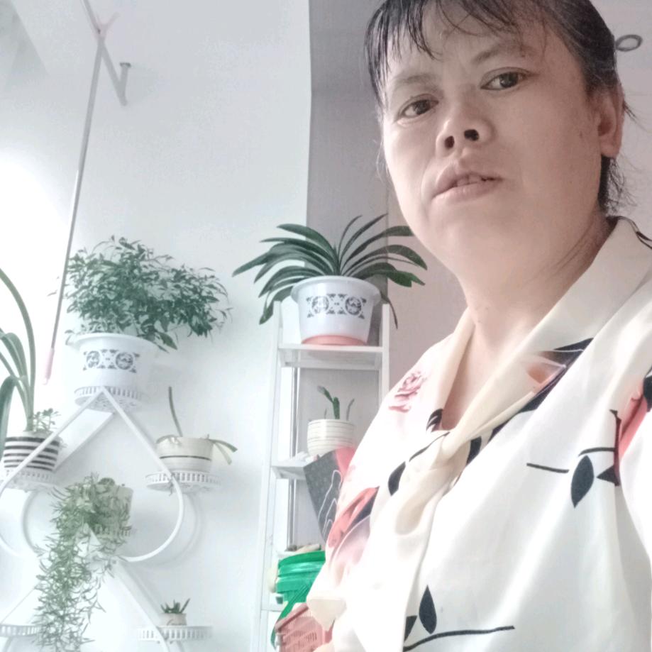 李正琴