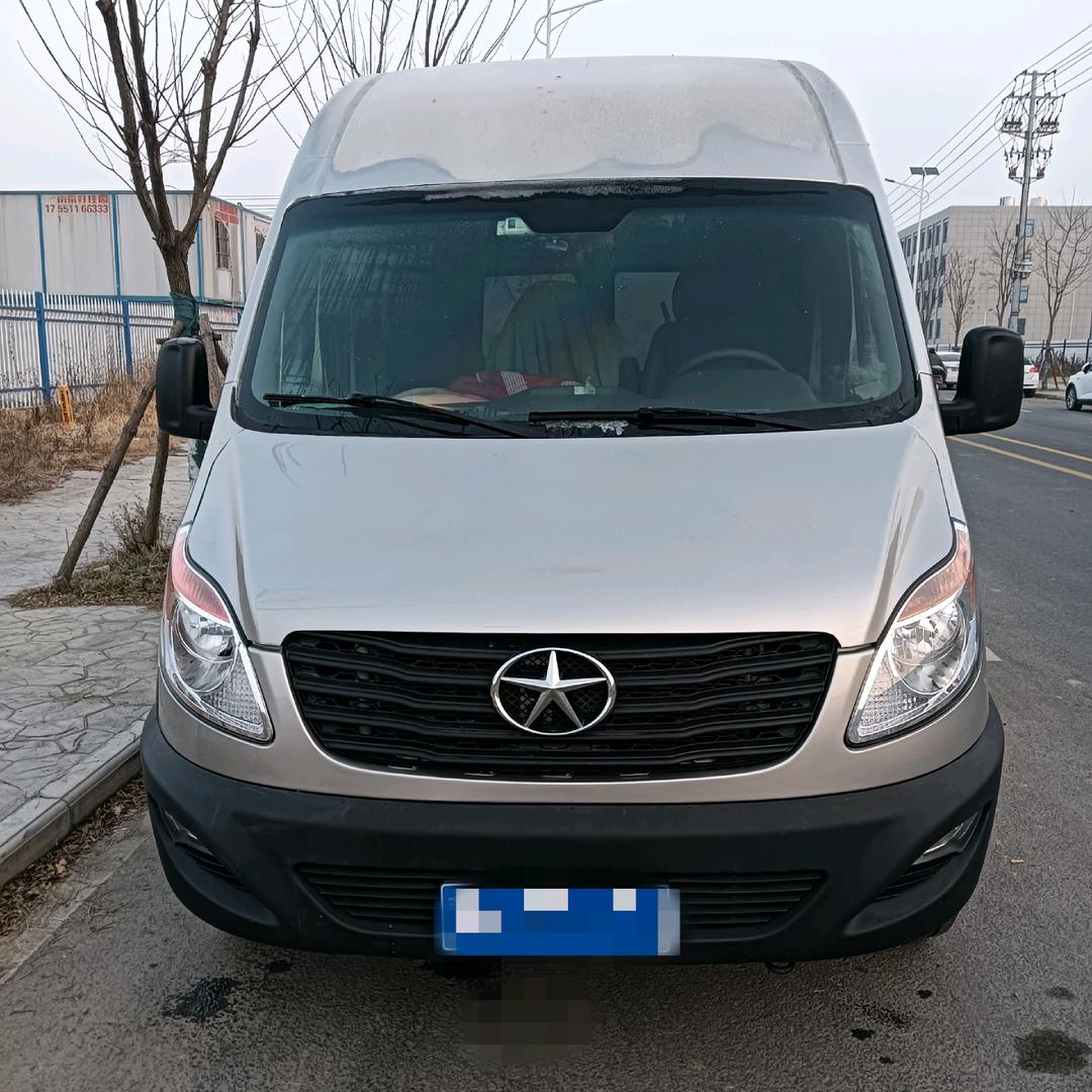 张哥开始摆摊了