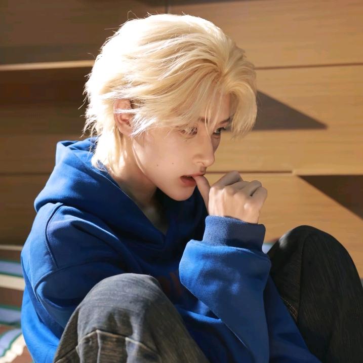 来杯拿铁不加糖