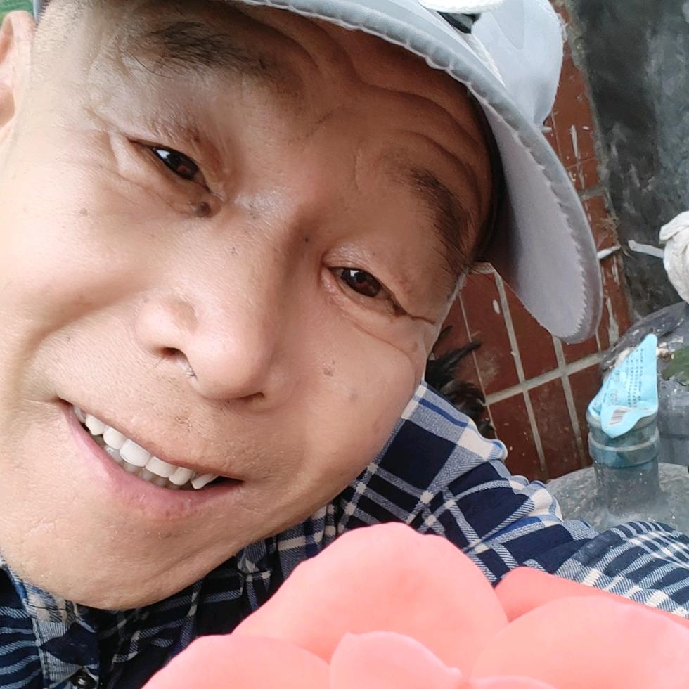 年老“要张狂 裴新民