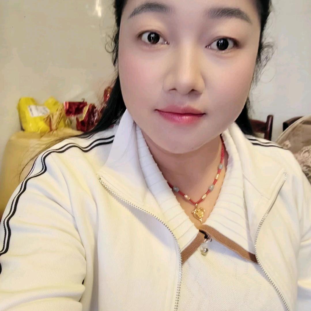 小熊熊买卖大小猪，诚信经营！