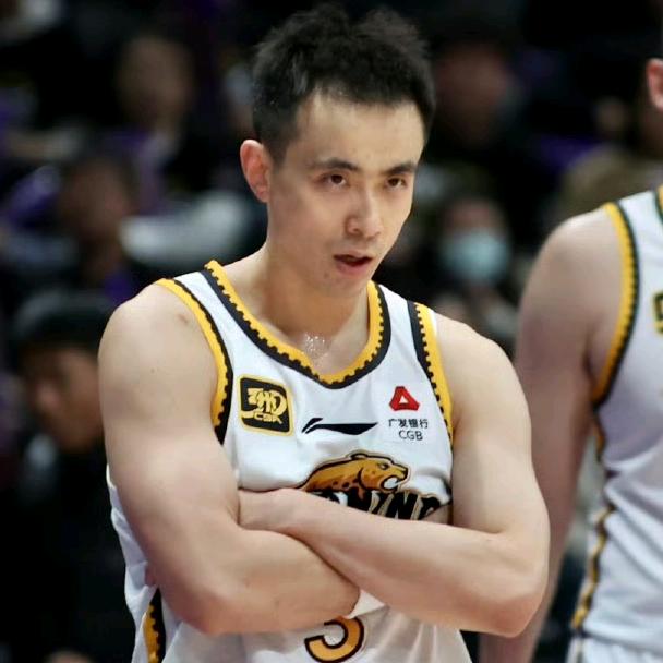 张娱探🏀
