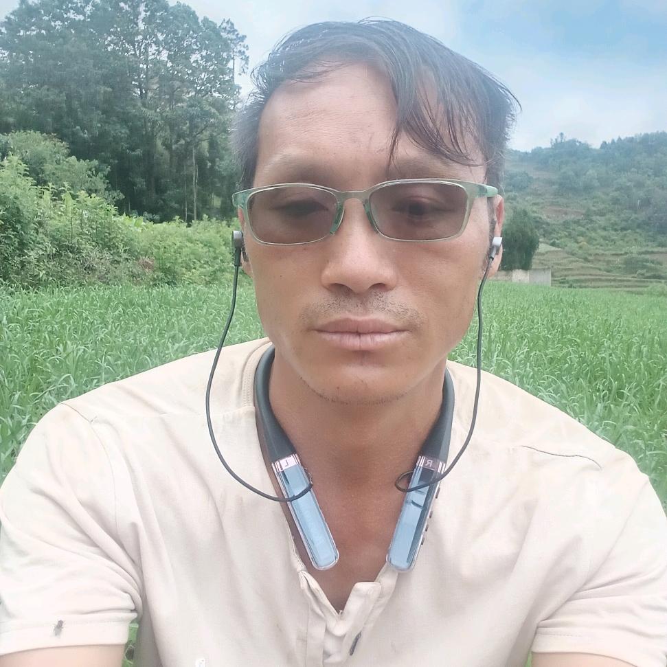 罗平单身【小喂狗】