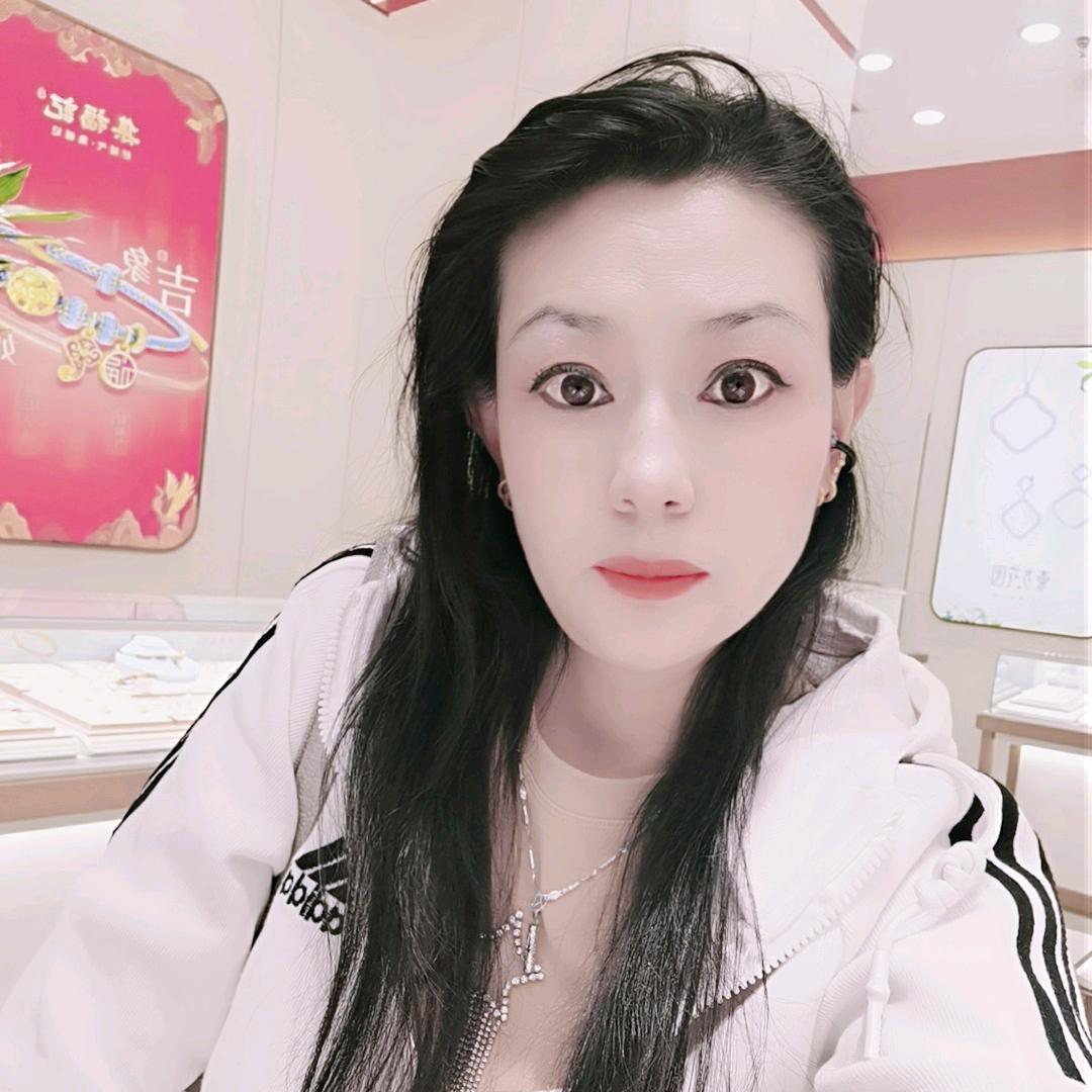 红玫瑰。