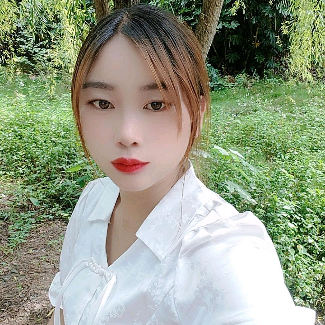 @ℋღ᭄笑着🍒退场💞࿐