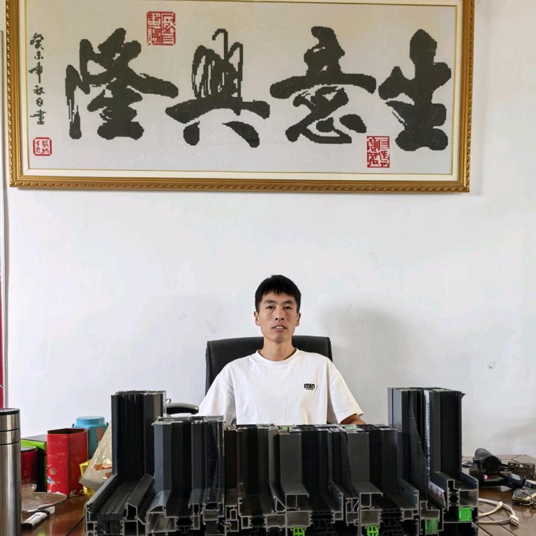 焦作誉璟门窗店（小宋）