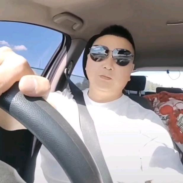 生活要笑着面对