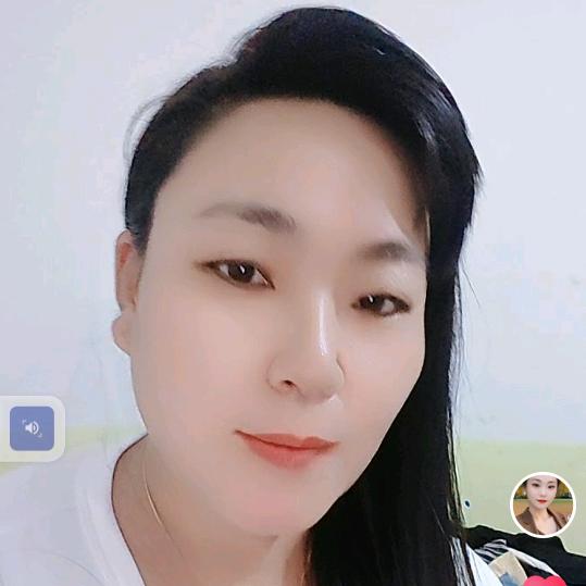 水中月