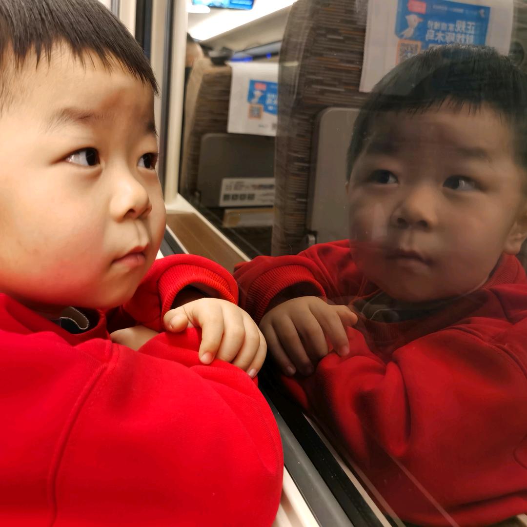 高兴的爸爸聊高兴的事