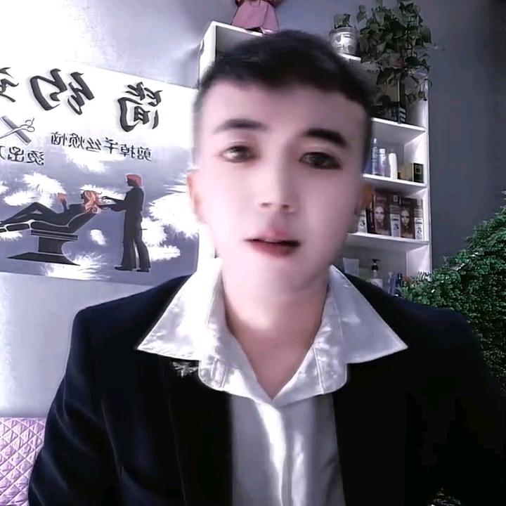 嘉诚，