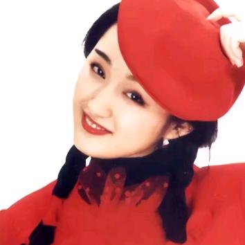杨钰莹甜歌娇俏甜美风