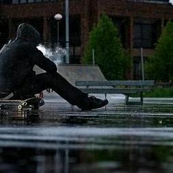 落雨成蝶