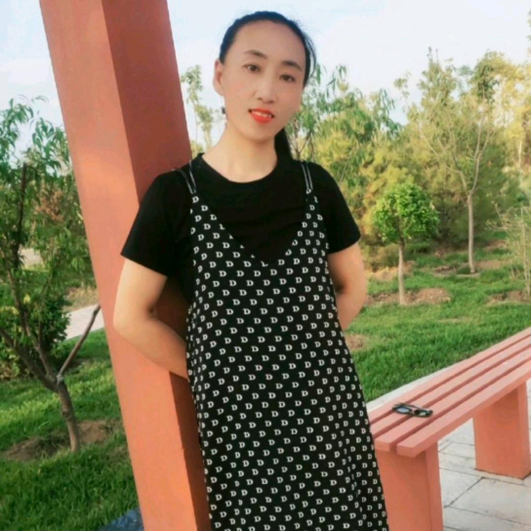 阳光明媚