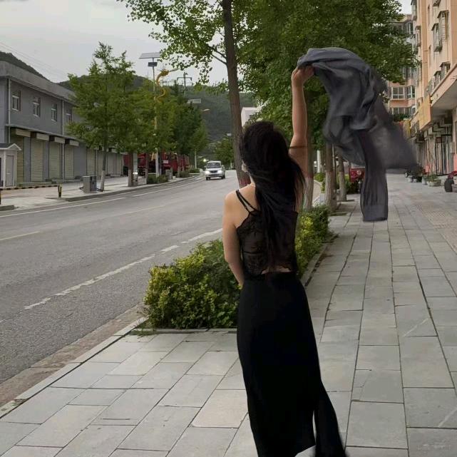 是你的娟姐呀