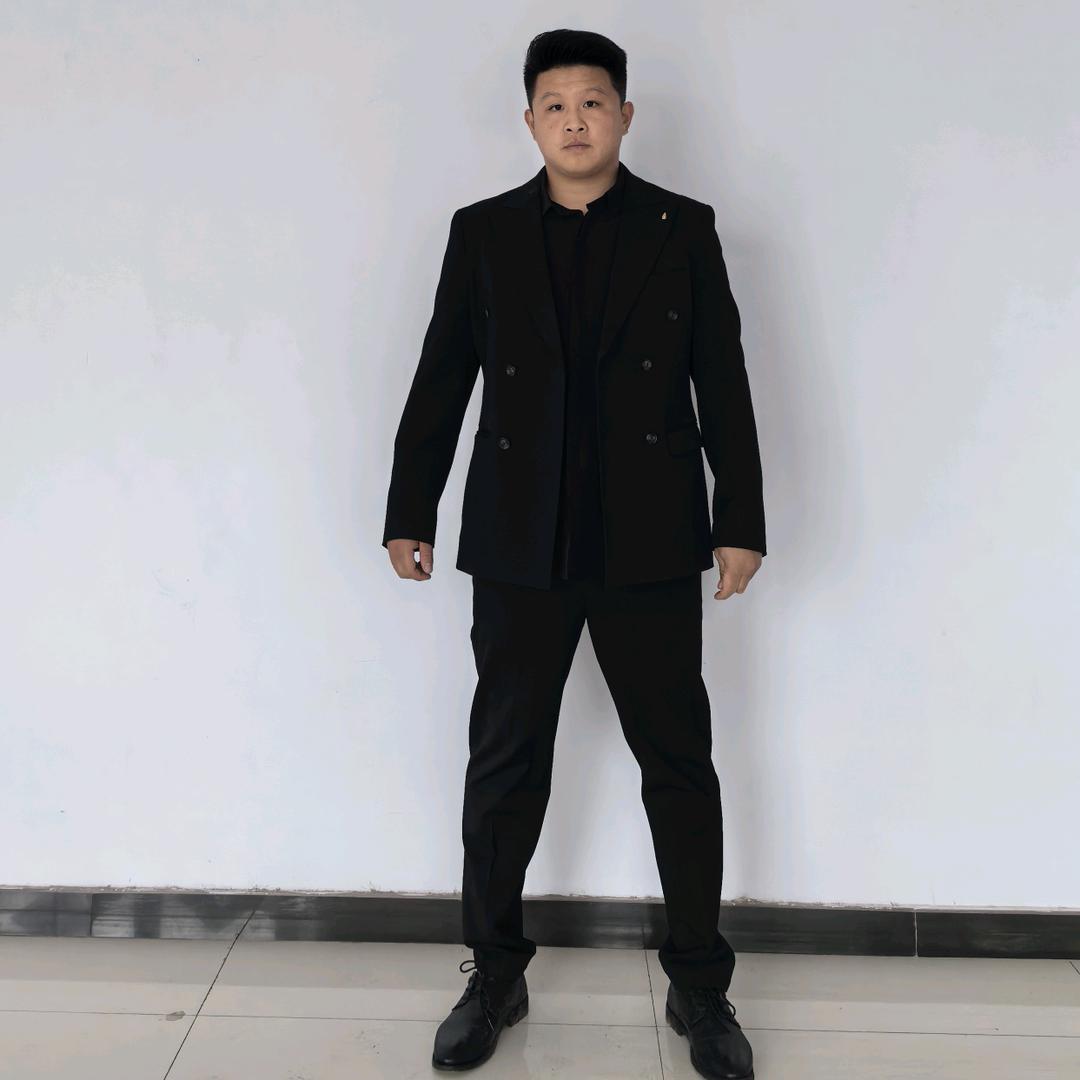 锐华训犬技术培训