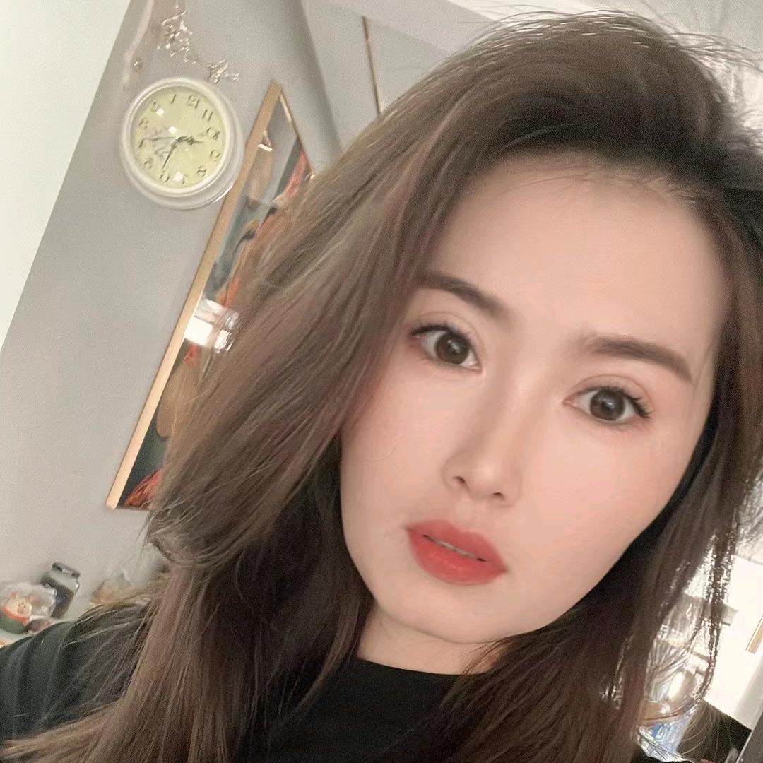 卖手机的小李吖