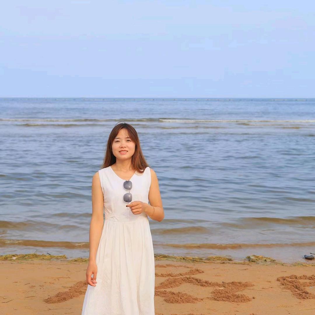 在新疆的小妹妹