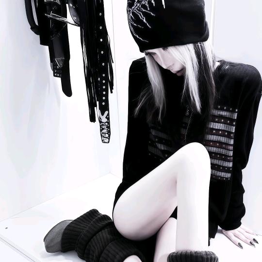 𝐒𝐞𝐯𝐞𝐧