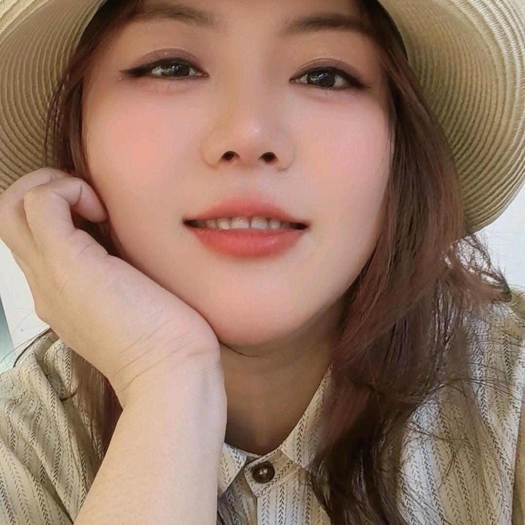 隔壁小富婆