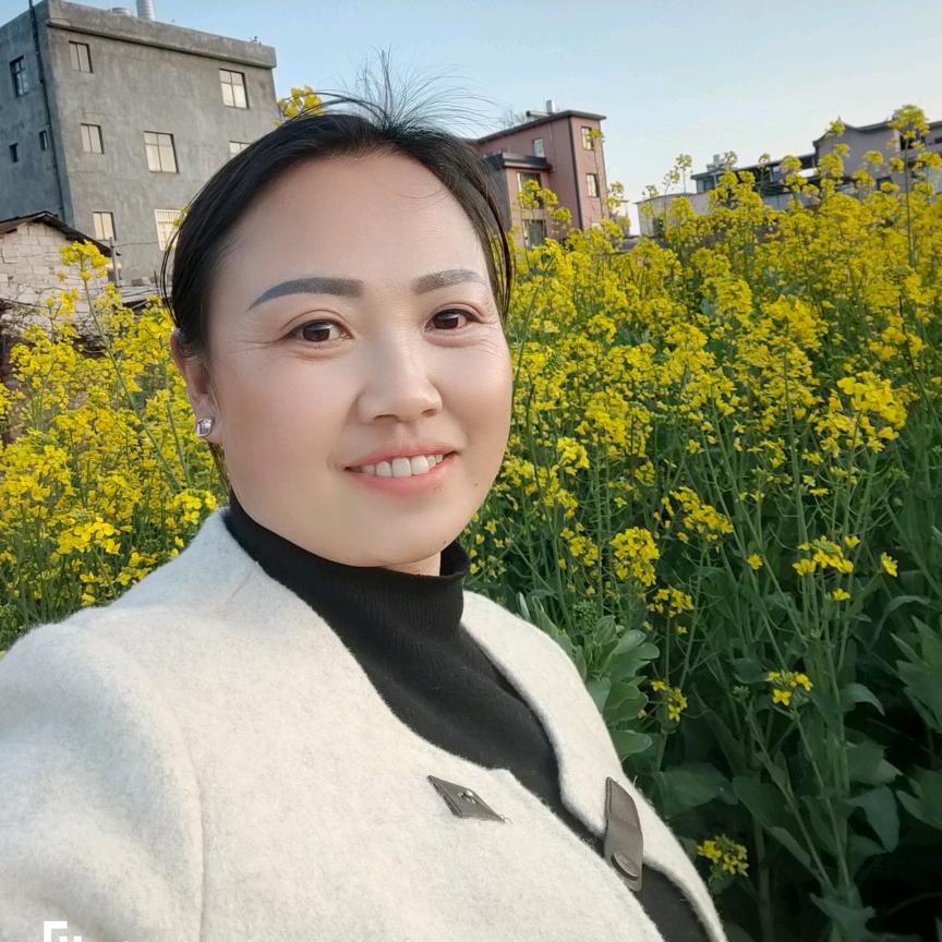 不求全世界宠我，只求一人偏爱
