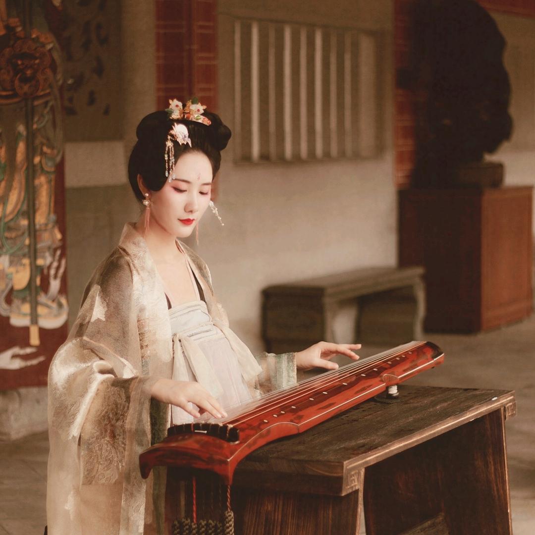 枕溪古琴·涵碧