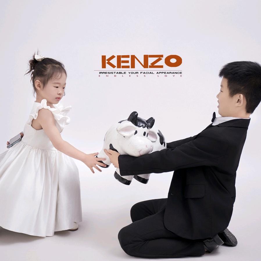 一儿一女俩宝贝