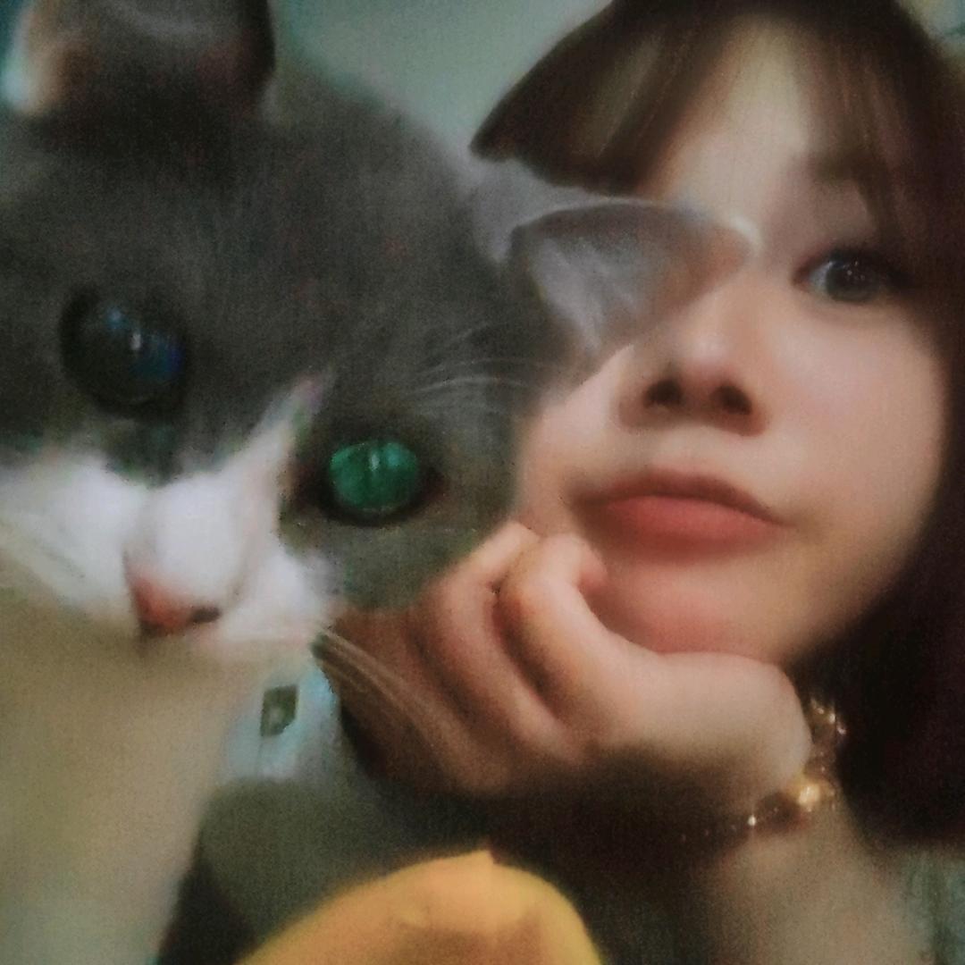 招财猫小倩
