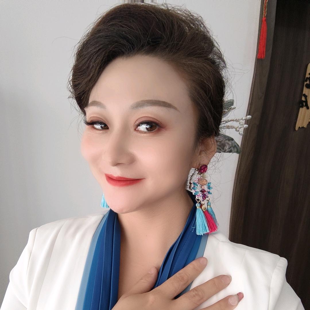 娜姿