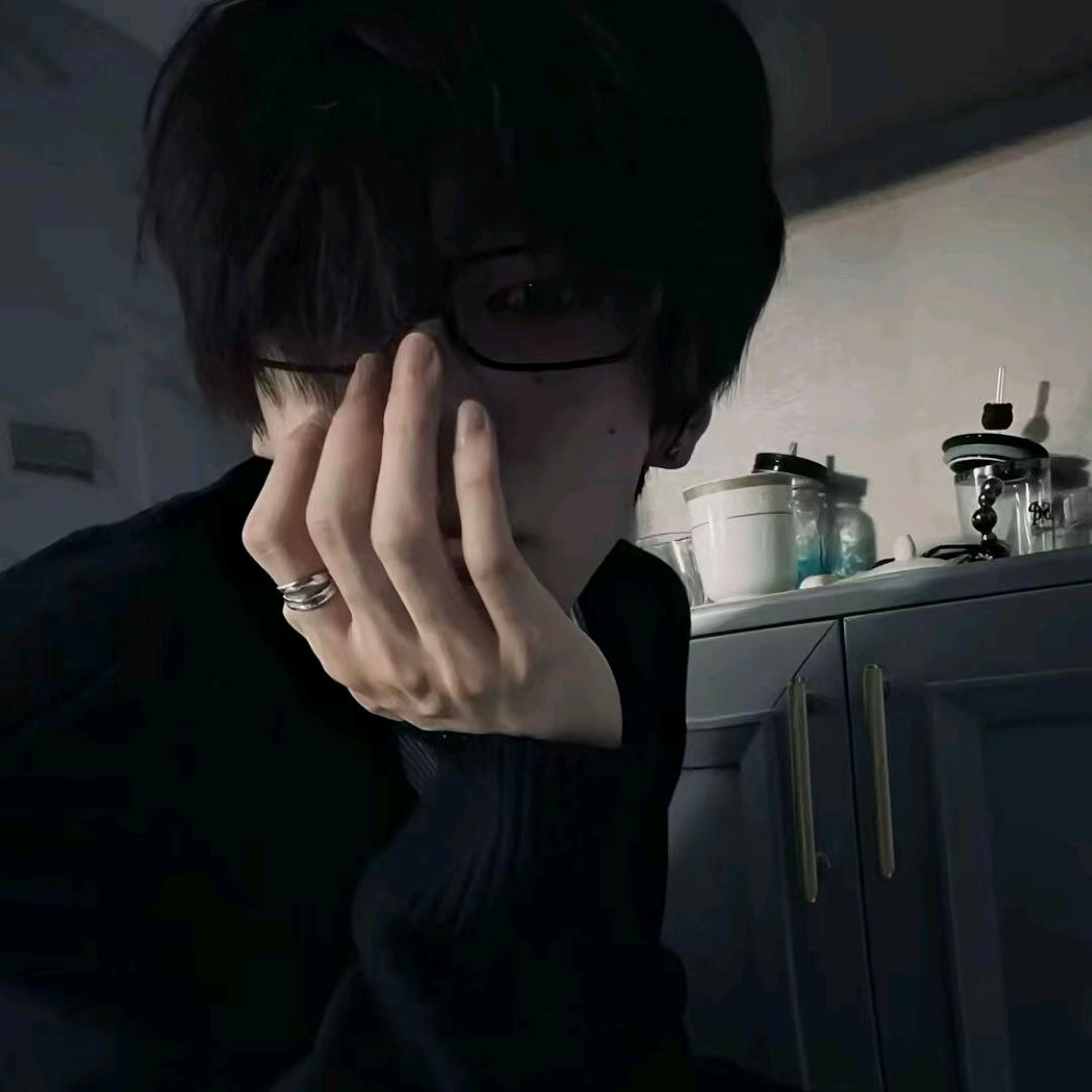 悸动.