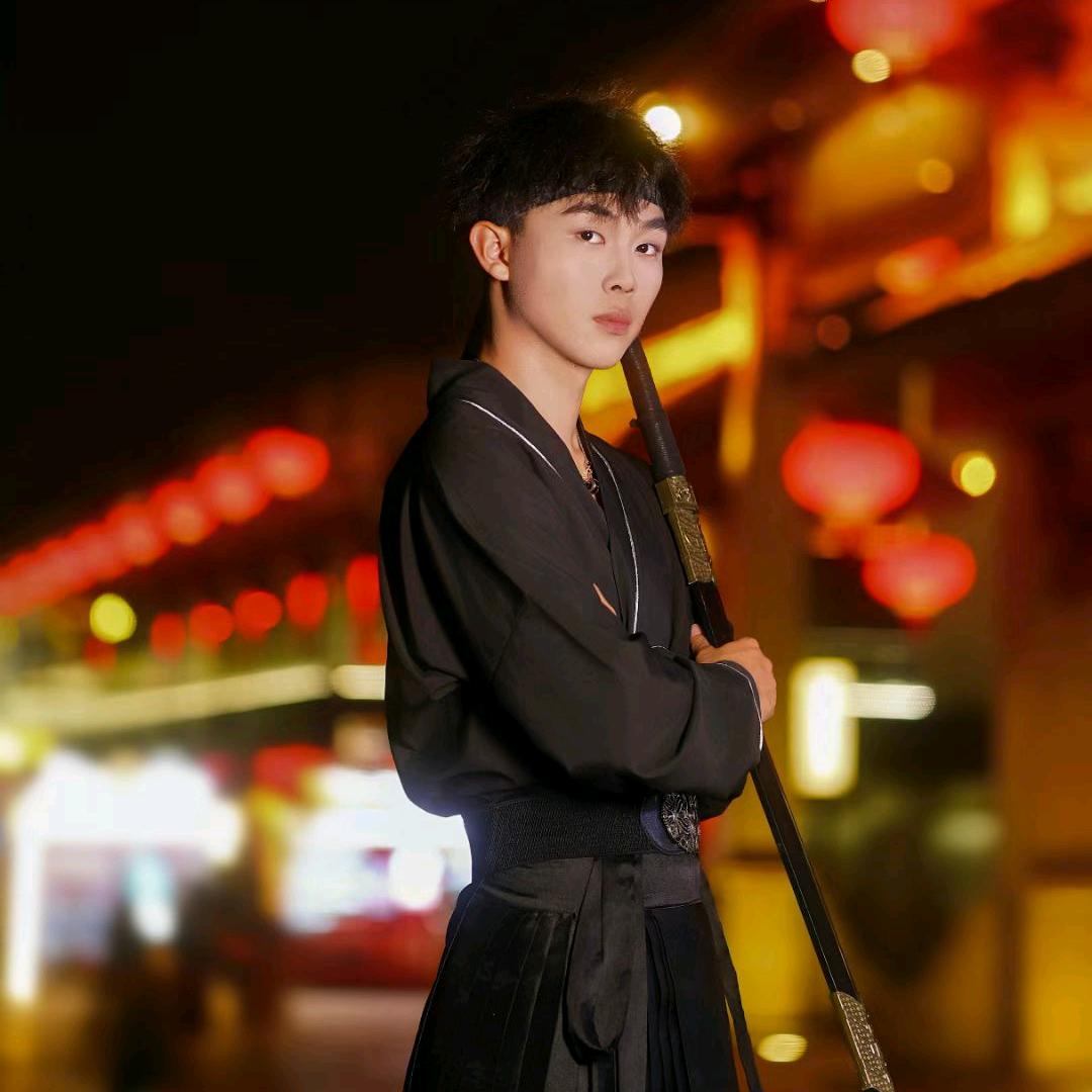 红的洪✨