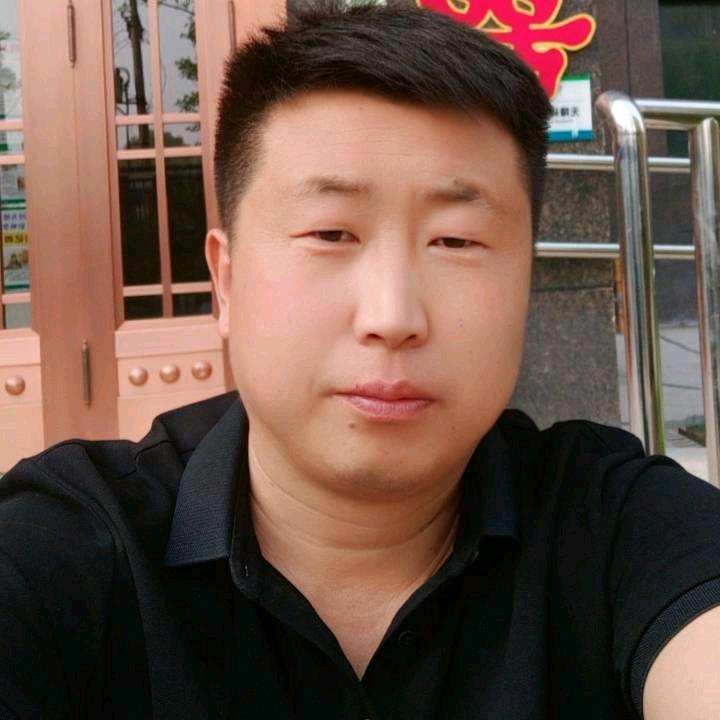 亲情树毛绒玩具