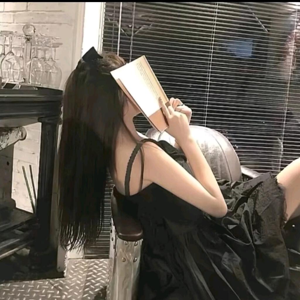 .墨菲特小跟班