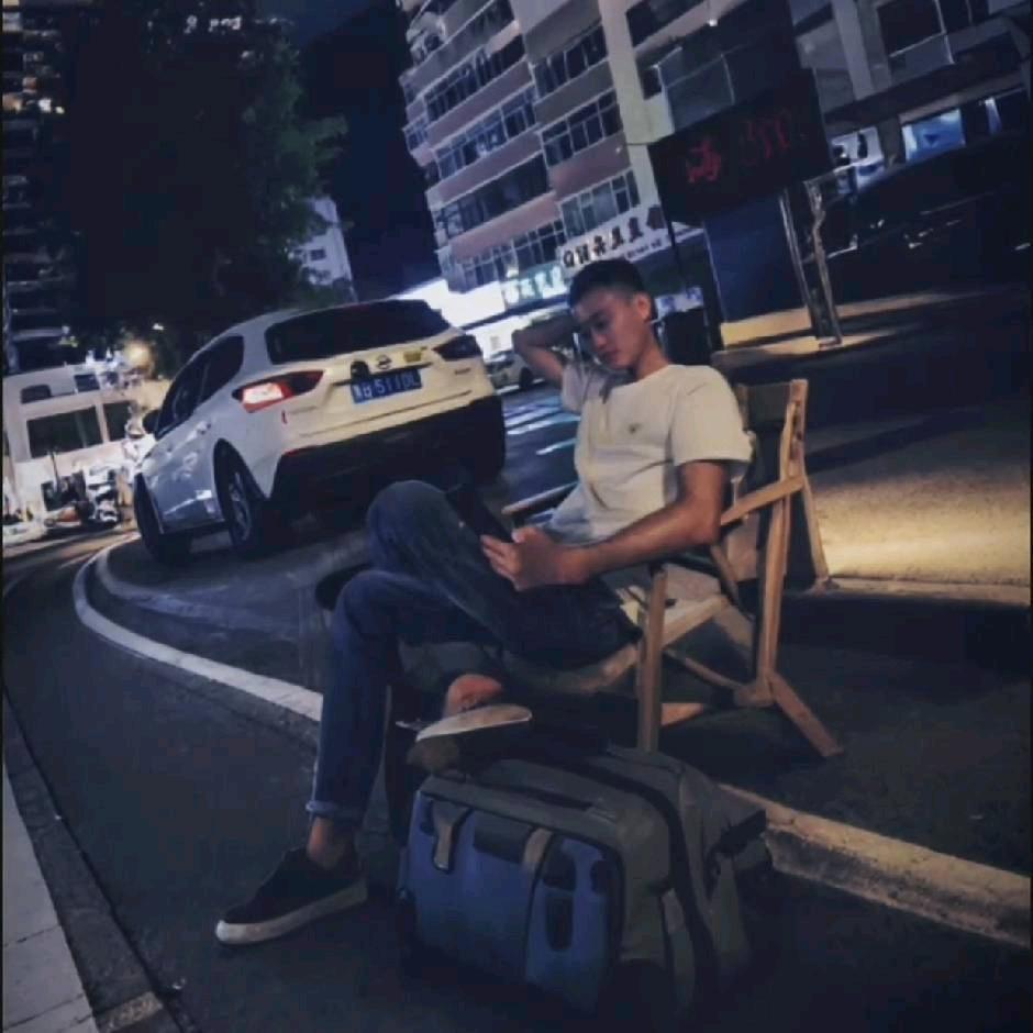 小熊今天没搁家！