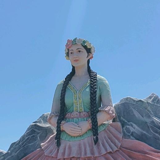 小，磊磊