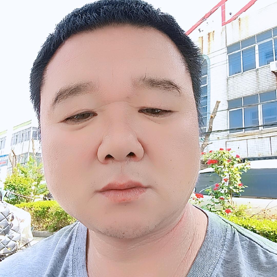快乐人生小哥