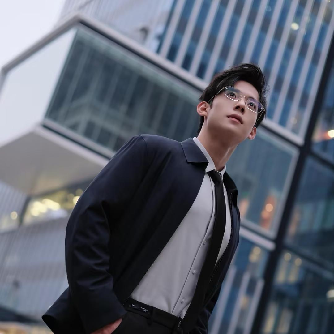 百盛奥莱九牧王