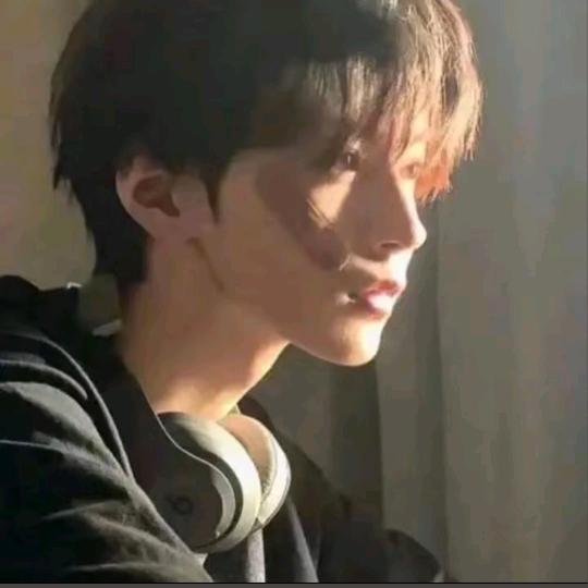✞ʚ蛋仔派对内向佳佳佳ɞ✟₊头像